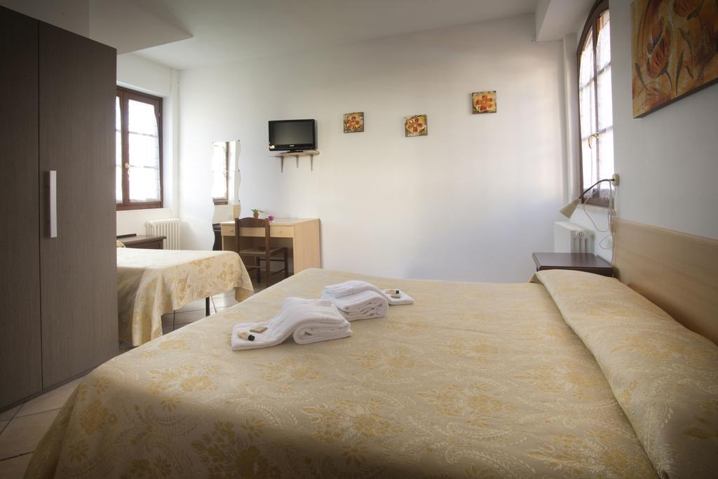 Soggiorno La Primula Siena Luaran gambar