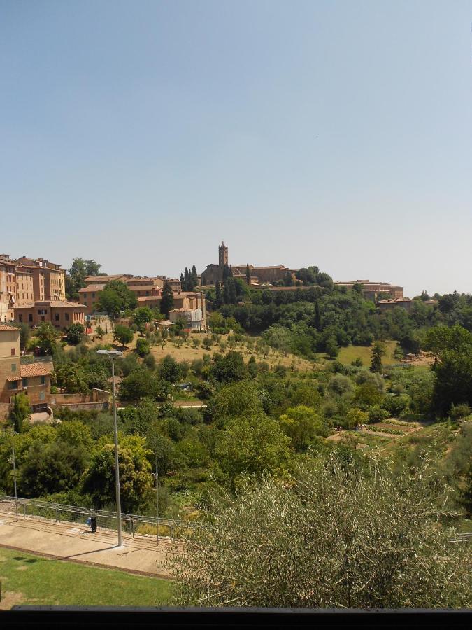 Soggiorno La Primula Siena Luaran gambar